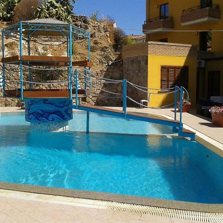 Hotel Le Palme Sant'Anna Arresi Ngoại thất bức ảnh