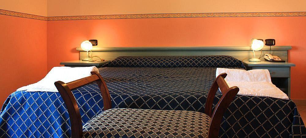 Hotel Le Palme Sant'Anna Arresi Ngoại thất bức ảnh