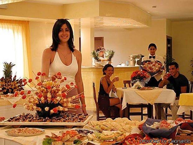 Hotel Le Palme Sant'Anna Arresi Ngoại thất bức ảnh